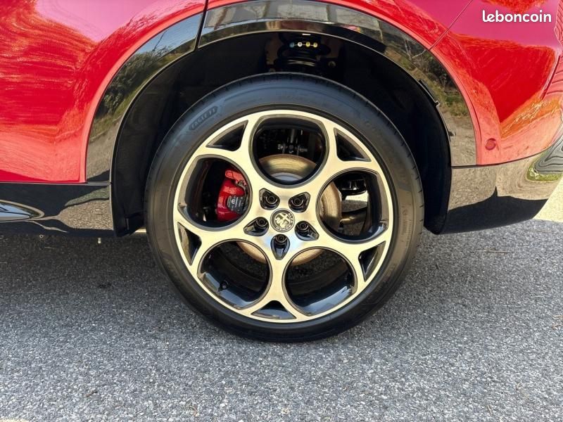 Alfa romeo Tonale 1.3 PHEV 280ch Veloce AT6 e-Q4 (image 11)