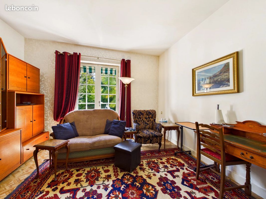 Maison 10 pièces 250 m² (image 9)