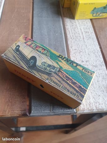 Boîte Vide Paya Alfa Roméo TZ échelle 1/20 - Jouet Ancien Collection