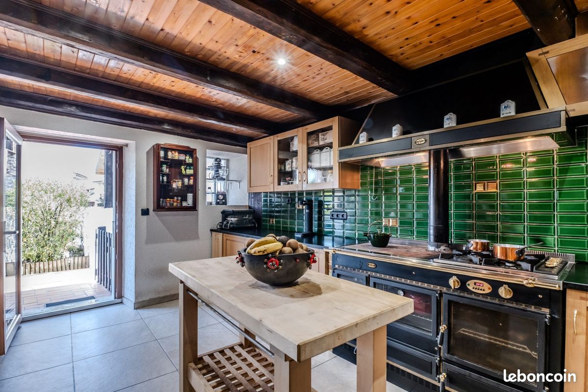 Maison 5 pièces 150 m² · à Vétraz-Monthoux · 150 m² · 525 000 €
