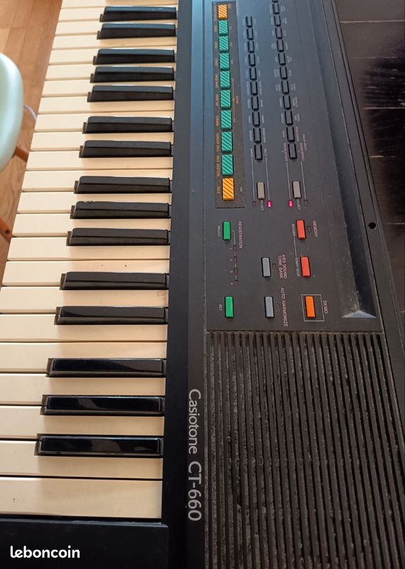 Clavier électronique vintage Casio Casiotone C T660 (image 5)