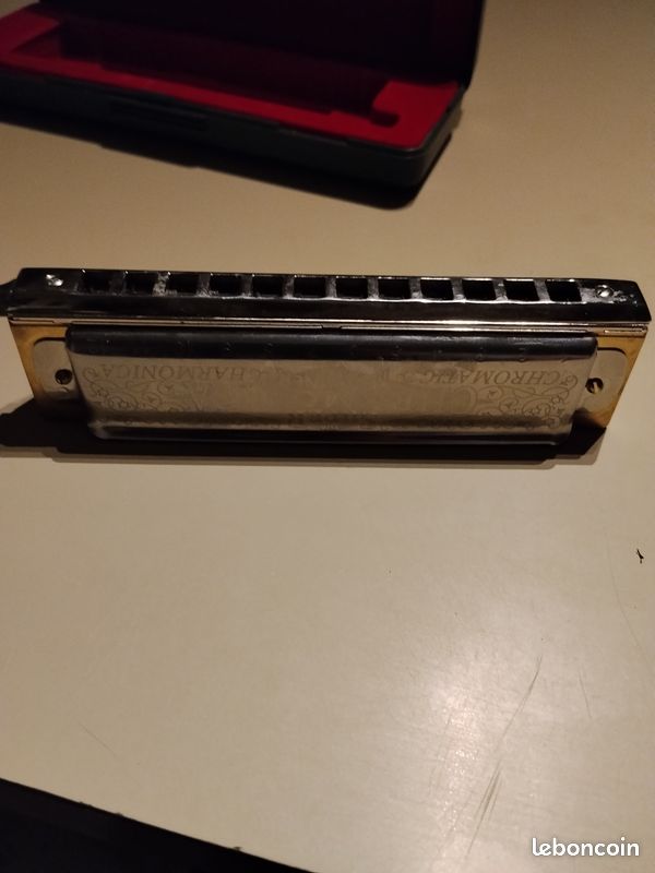 Harmonica (image 1)