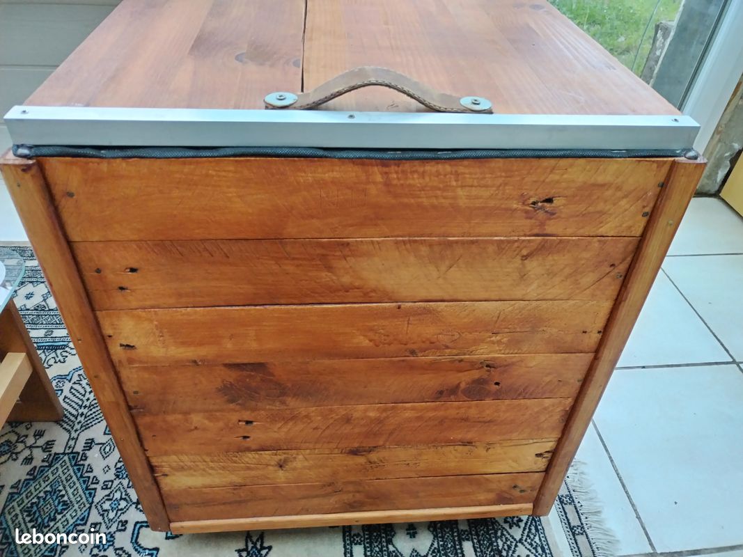 Coffret en bois avec couvercle (image 1)