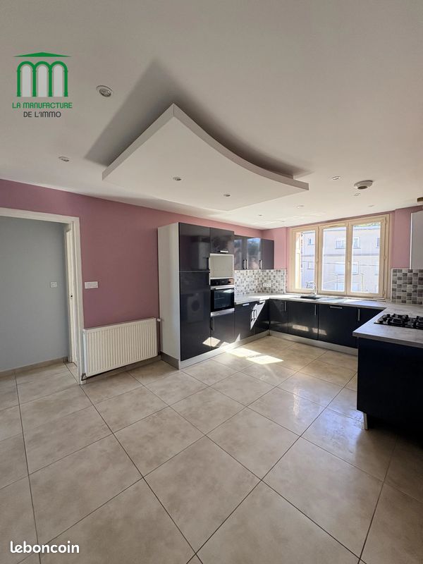 Appartement 4 pièces 70 m² · à Saint-Étienne · 70 m² · 750 €/mois