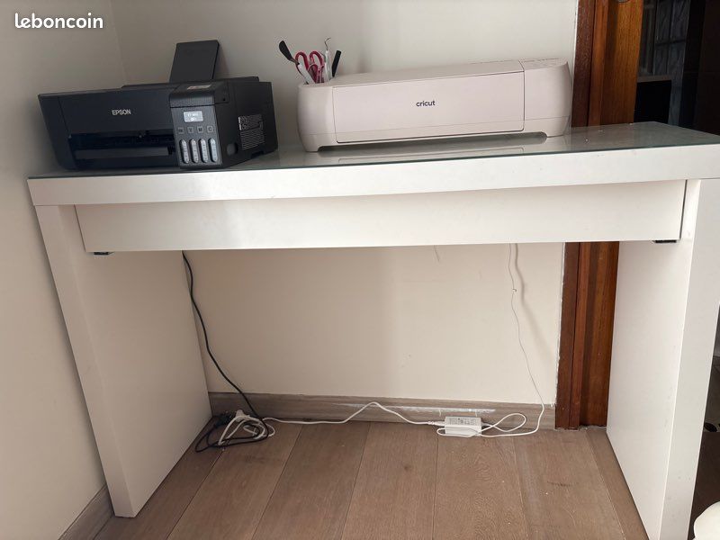 Coiffeuse Malm IKEA (image 1)