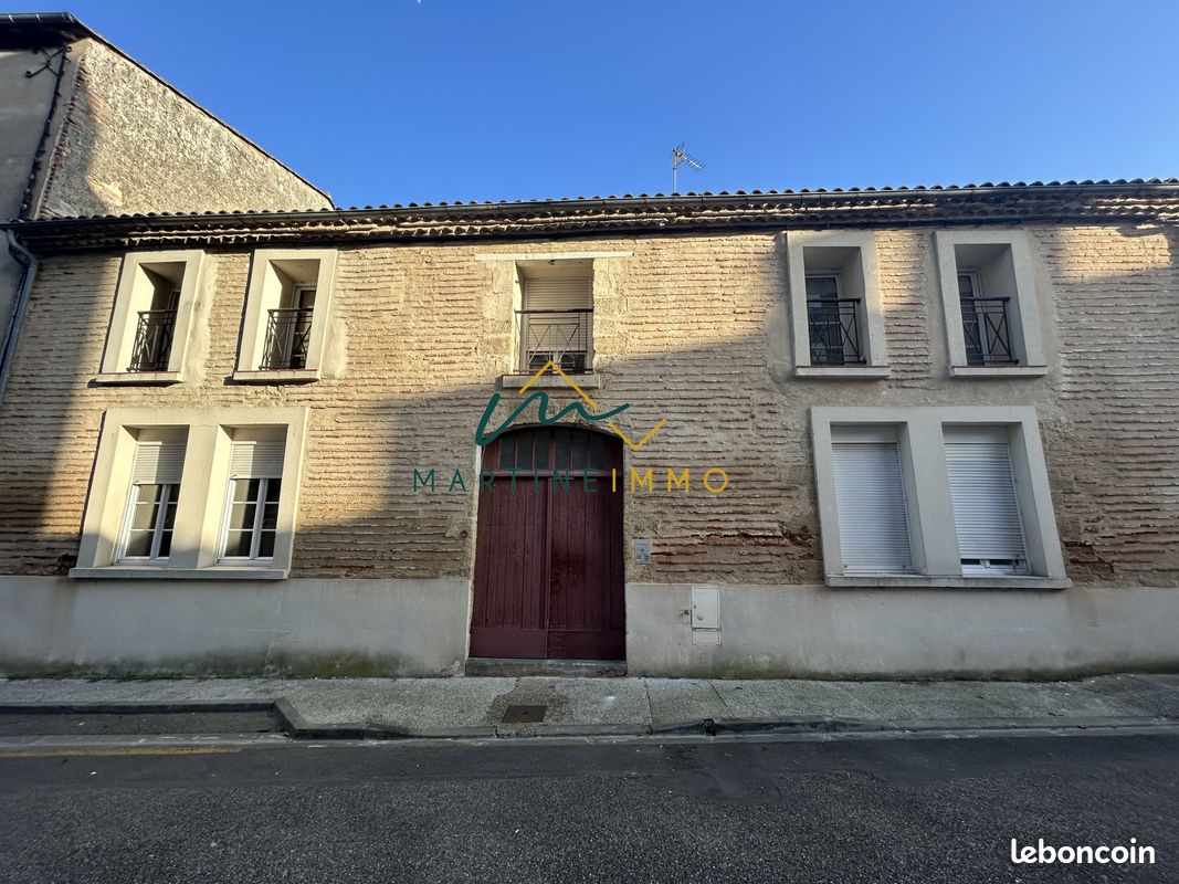 Local commercial 288 m²