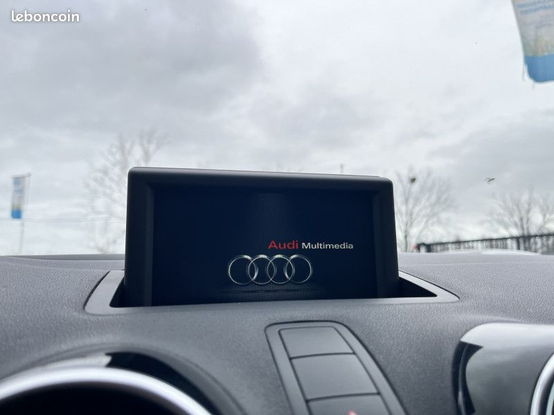 Audi A1 1.6 TDI 116CH AMBITION LUXE S TRONIC 7 (image 20)