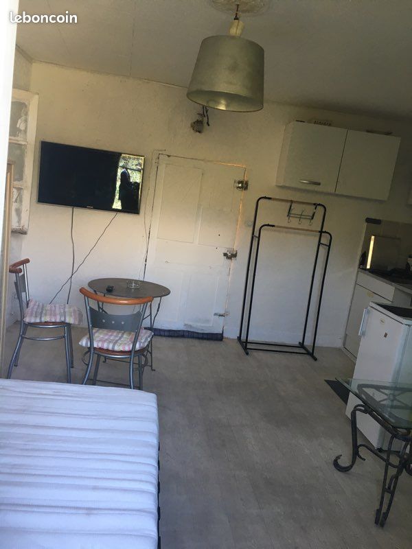 Appartement 1 pièce 25 m² · à Roquevaire · 25 m² · 460 €/mois