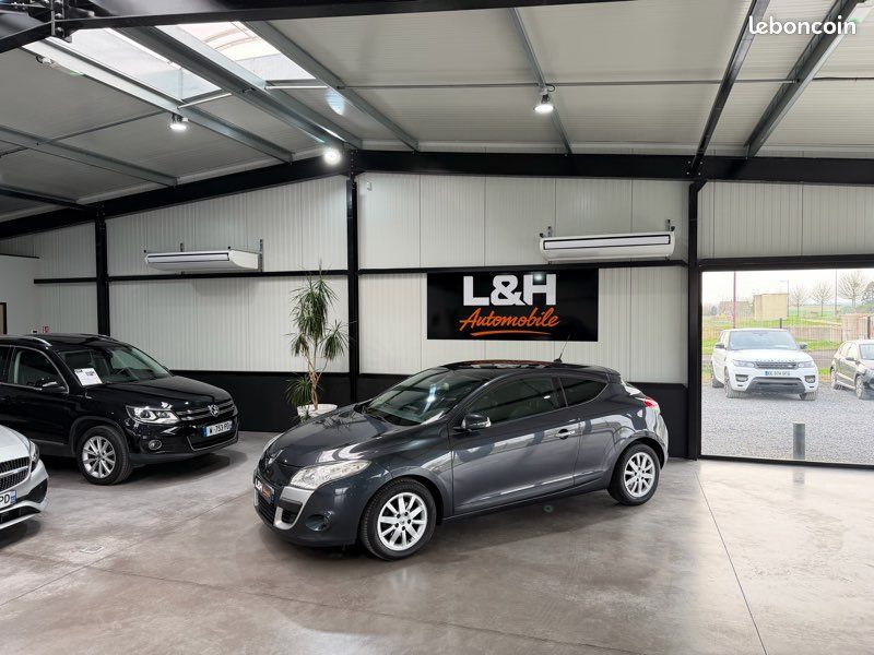 Renault megane coupé 1.9 dci 131 cv (image 6)