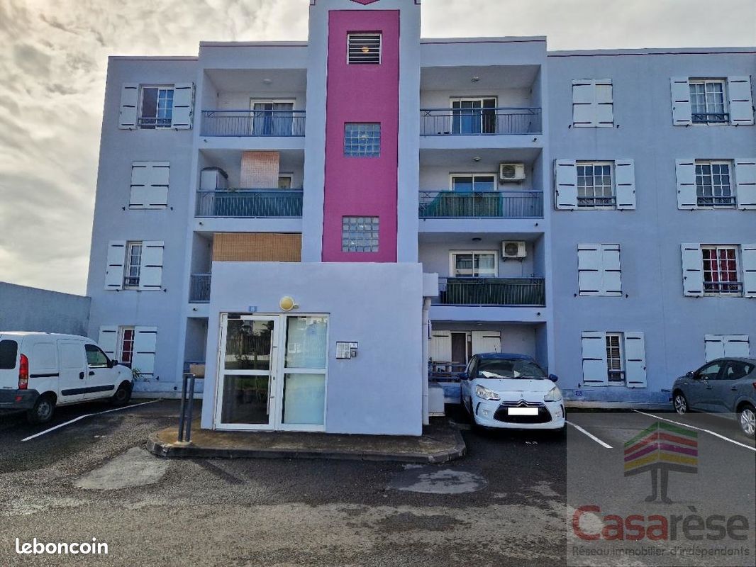 Appartement 2 pièces 40 m² · à Sainte-Marie · 40 m² · 670 €