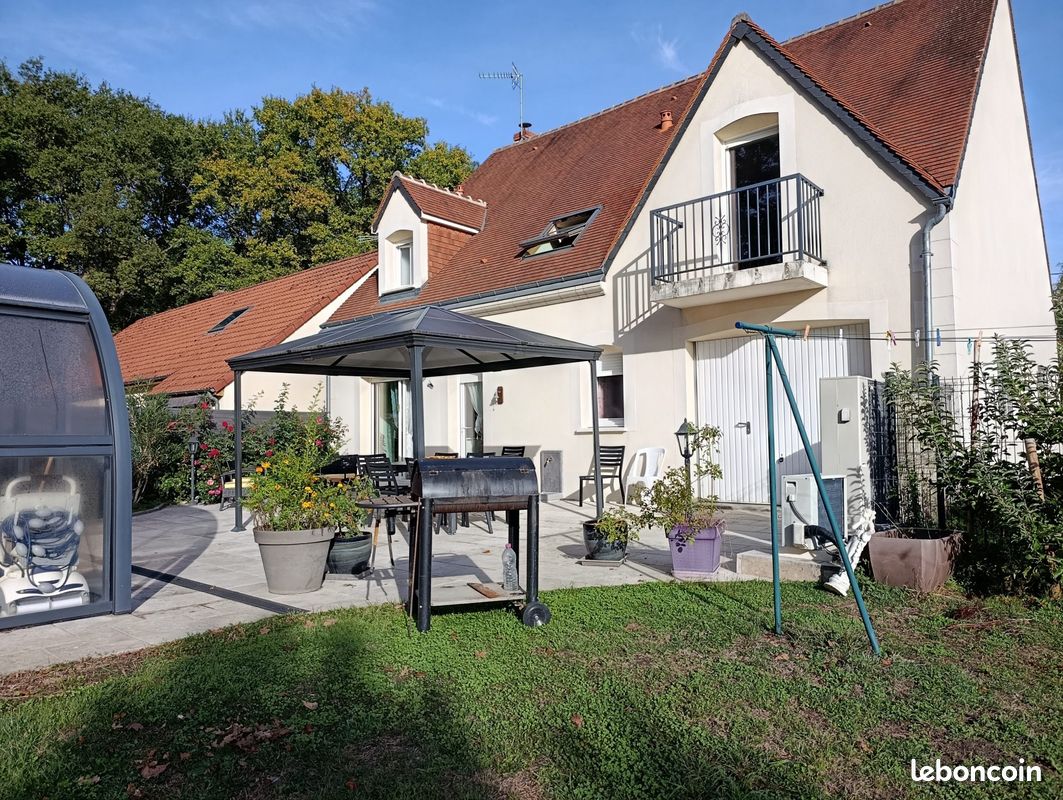 Maison 5 pièces 174 m² · à Le Controis-en-Sologne · 174 m² · 399 000 €