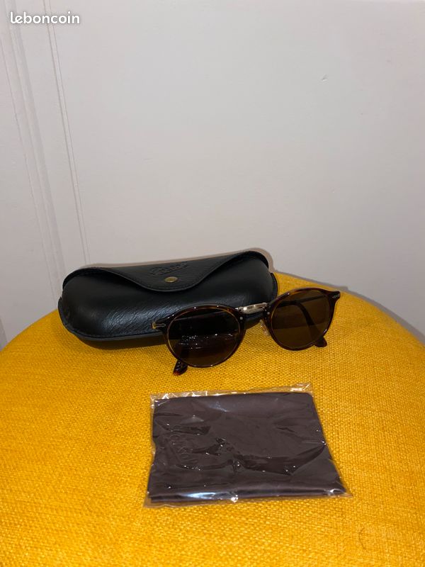 Lunettes de soleil - Persol (image 1)