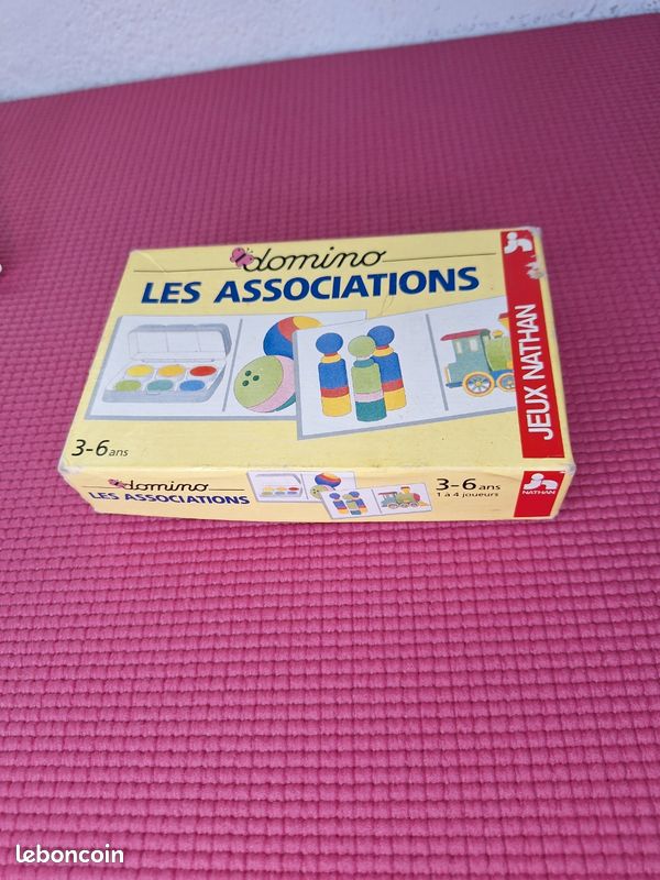 Coffret 5 majorette French Touch bleu - La Grande Récré Coffret 5 majorette French Touch bleu - La Grande Récré
