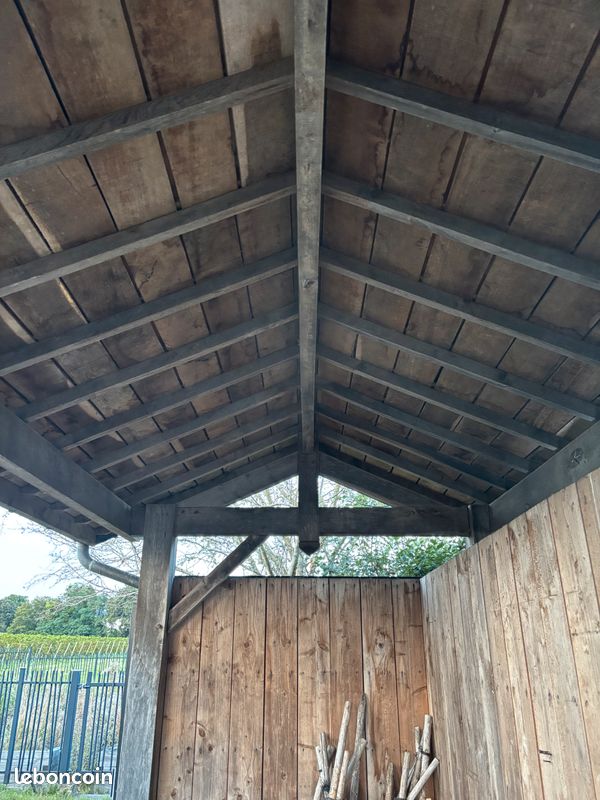 Préau en chêne massif – charpente traditionnelle + toiture zinc – à démonter (image 3)