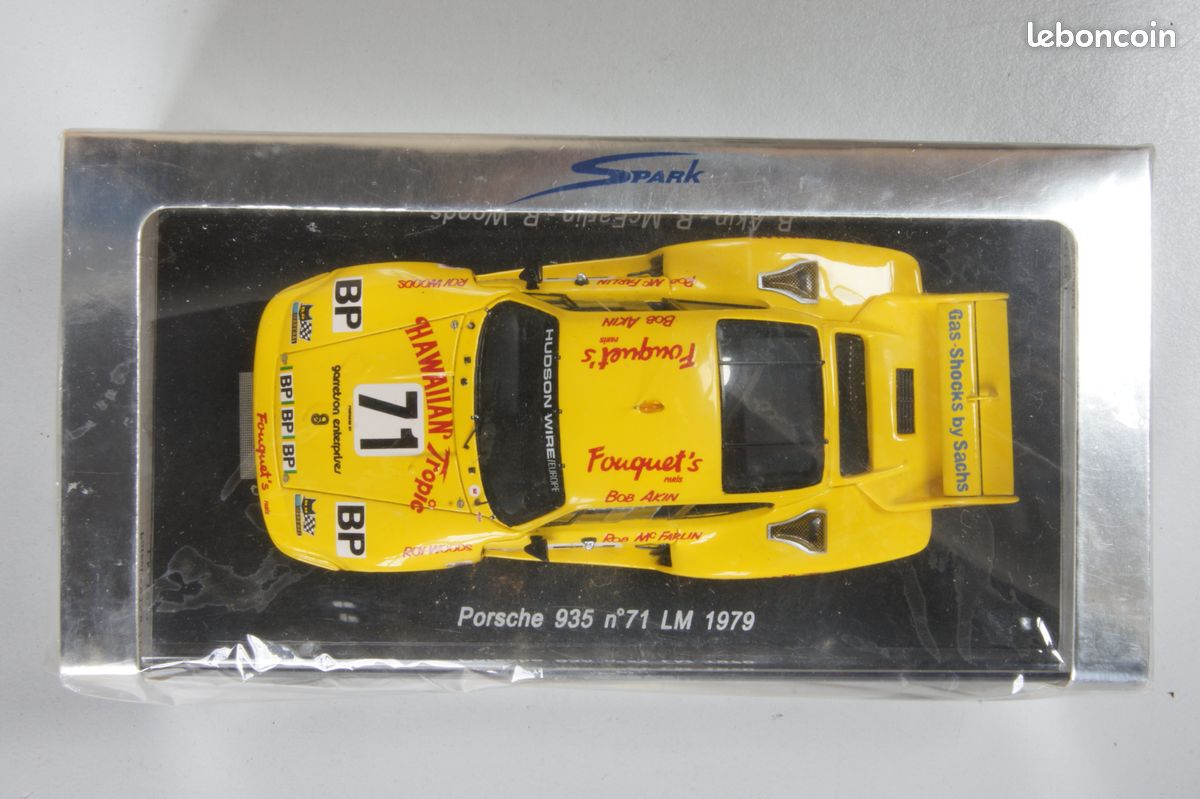 spark-model Porsche 935 #71 Le Mans 1971 Akin