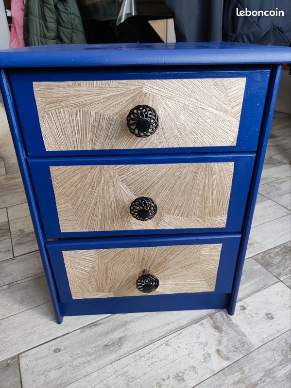 Petit meuble (image 1)