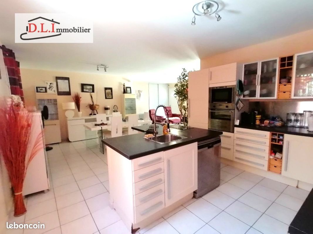 Maison 5 pièces 117 m² · à Moissac · 117 m² · 222 500 €