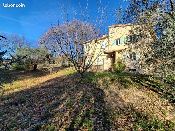 Maison 10 pièces 177 m²