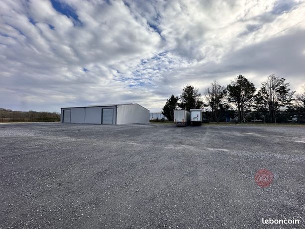 Autre 500 m² Troncens