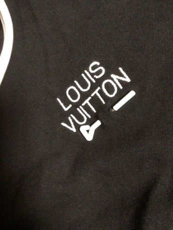 Doudoune Louis Vuitton – Exquizio Inc.