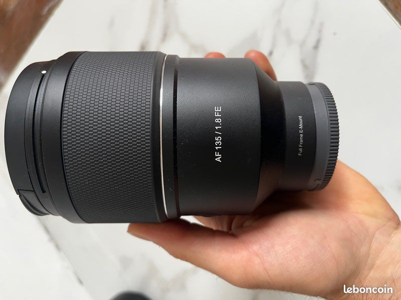 Samyang AF 135mm 1.8 Monture Sony E (image 1)