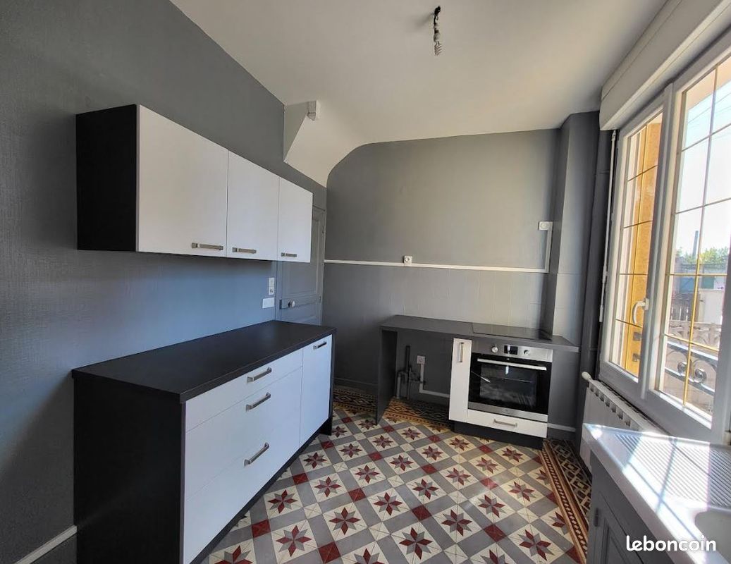 Maison a louer chalons-en-champagne - 4 pièce(s) - 74 m2 - Surfyn