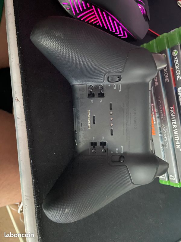 Manette élite 2 ‼️⚠️URGENTE ⚠️😞+ 10 jeux Xbox one (image 2)
