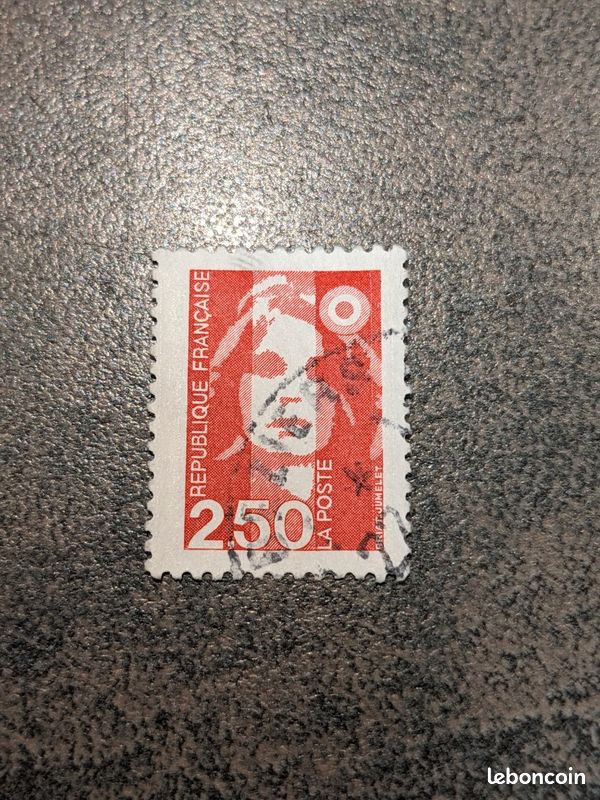 Timbre Marianne 2,50Fr (image 1)
