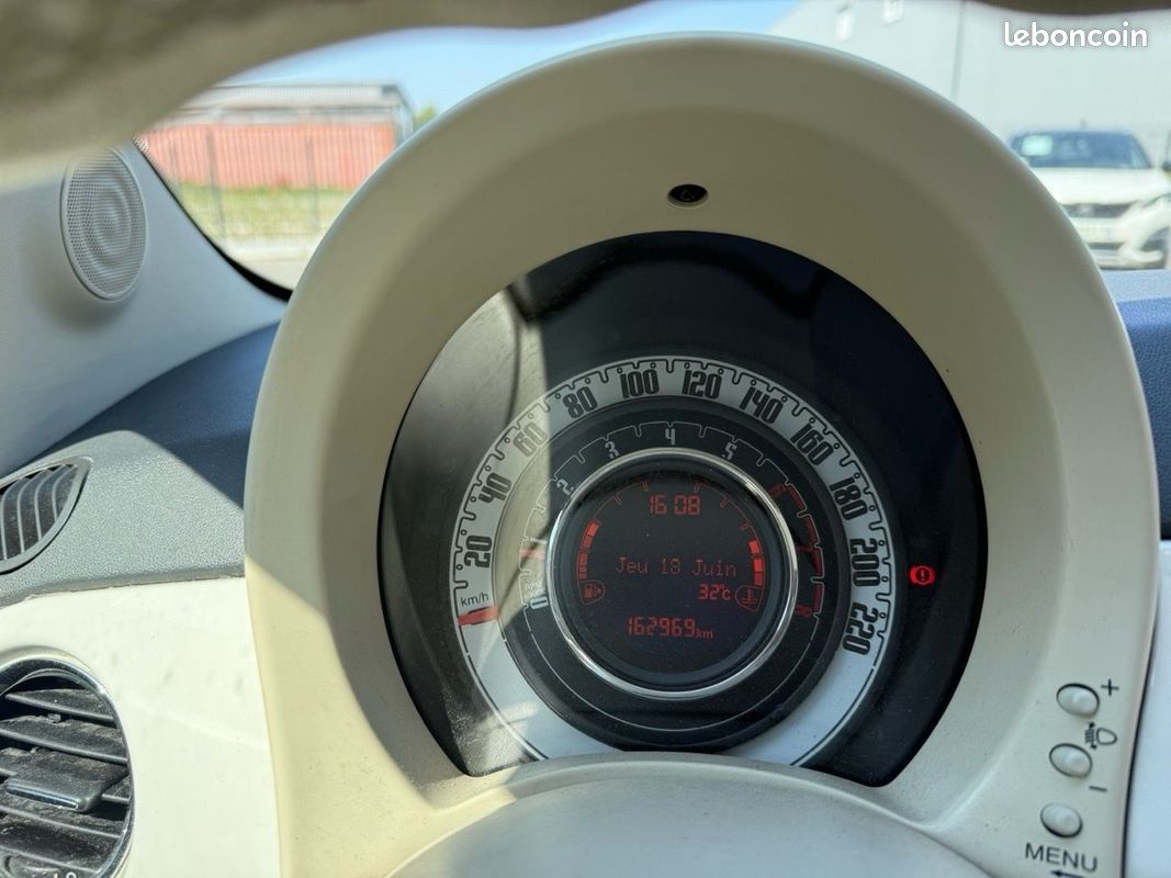 Fiat 500 1.2 8V 69CH LOUNGE (image 7)