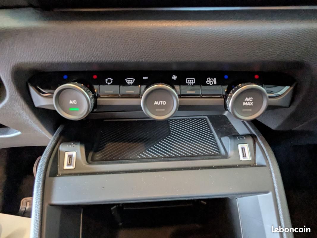 Citroën C4 HYBRID 145 E-DCS6 PLUS (image 15)