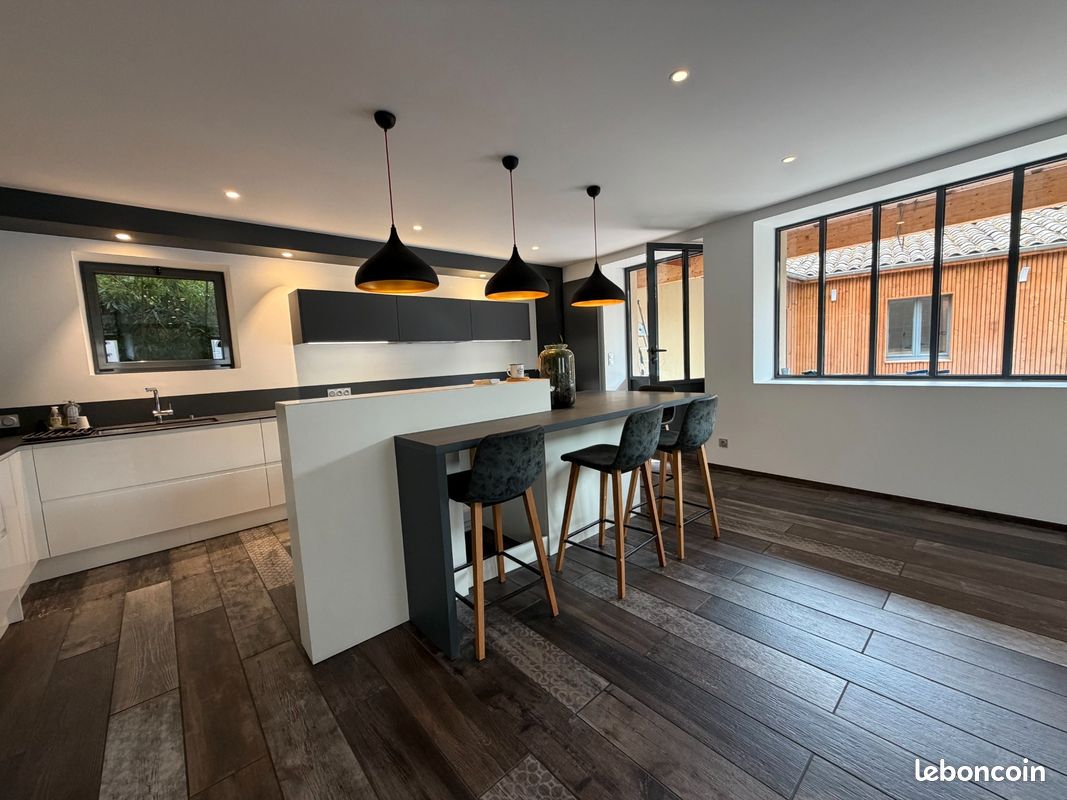 Maison 6 pièces 141 m² · à Belleville-en-Beaujolais · 141 m² · 400 000 €