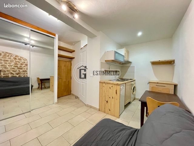 Appartement 1 pièce 16 m² · à Salernes · 16 m² · 375 €