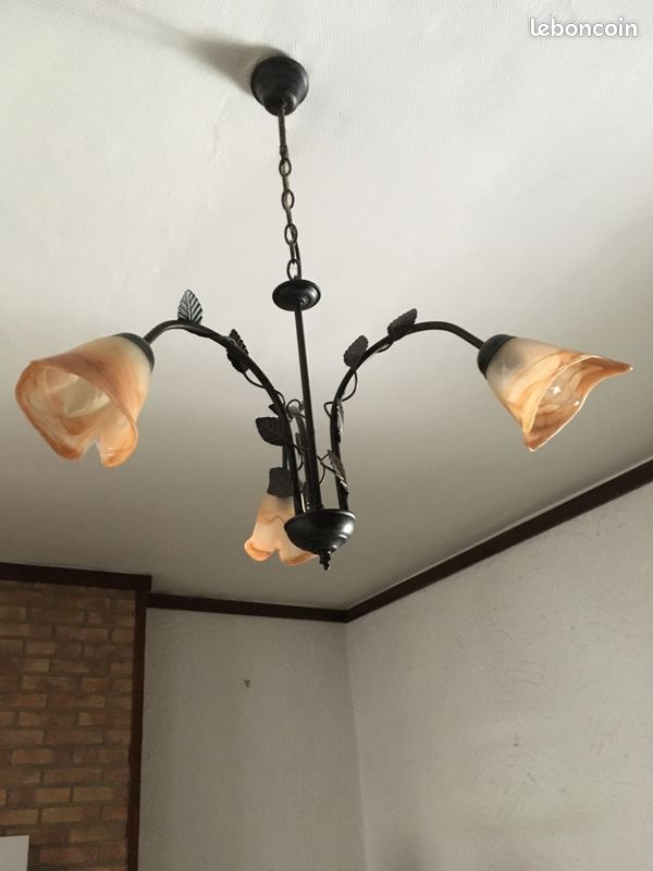 Lustre (image 2)