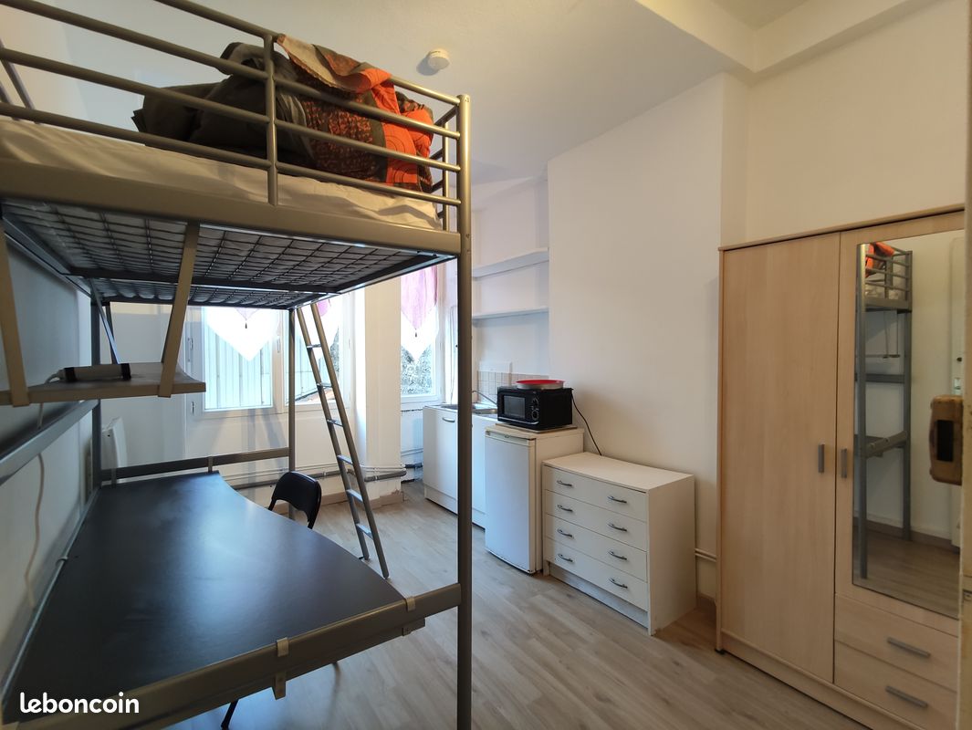 Appartement a louer saint-etienne - 1 pièce(s) - 11 m2 - Surfyn