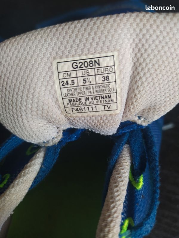 Chaussures à crampons (image 3)