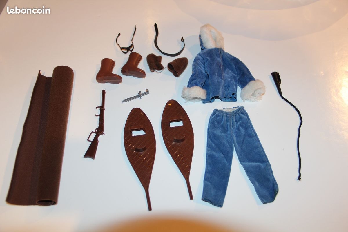 BIG JIM Karl May Mattel Artic Rescue Raquette Neige Trappeur 1970