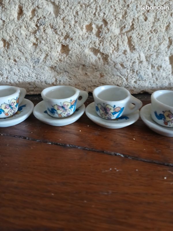 Rare Dinette Ancienne En Tôle Décorée De Singes - Fin XIXème Siècle
