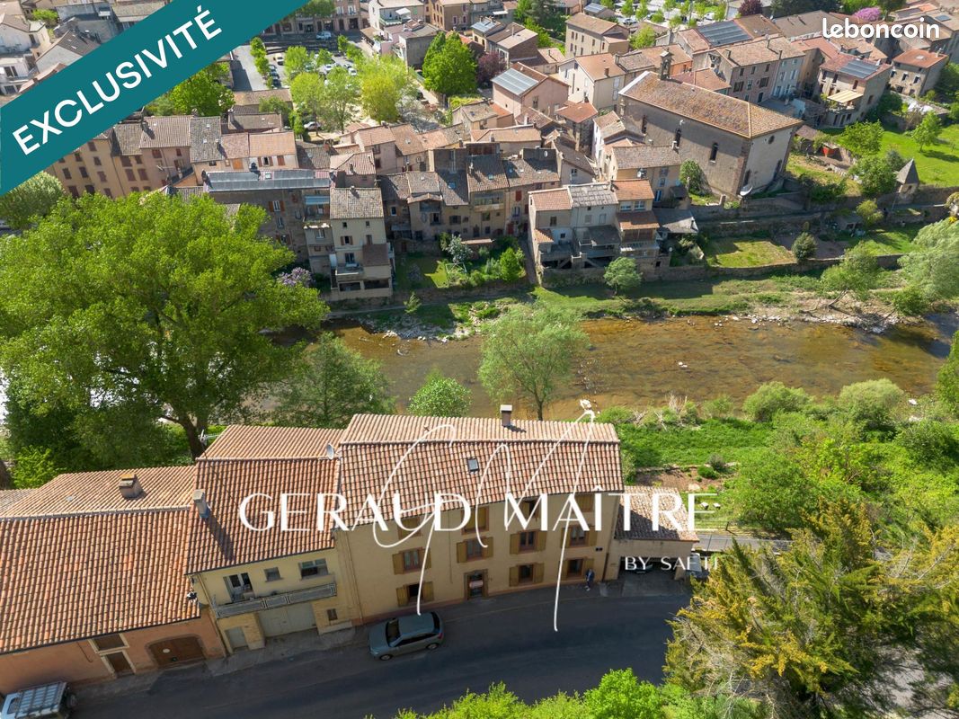Maison 9 pièces 176 m² · à Camarès · 176 m² · 135 000 €