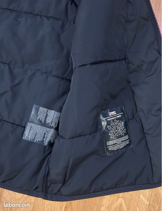 Doudoune sans manches Tommy Jeans neuve jamais portée Vêtements