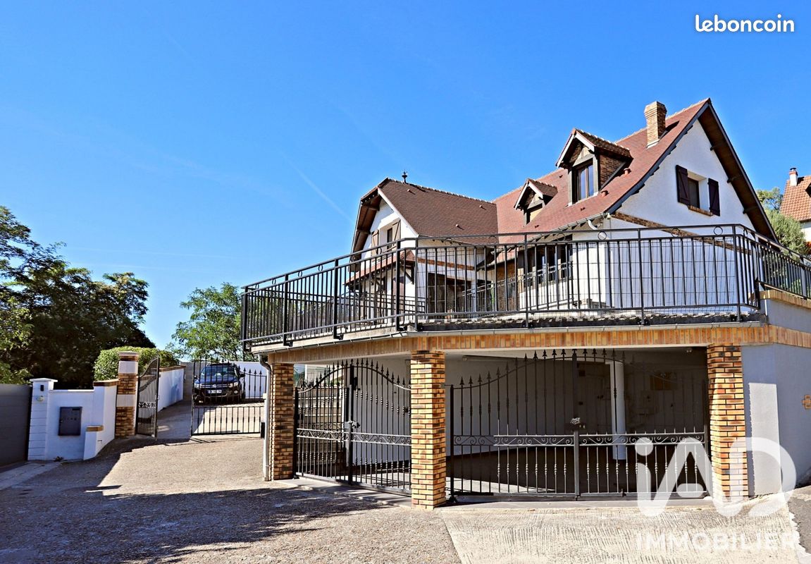 Maison 6 pièces 151 m² · à Argenteuil · 151 m² · 555 000 €