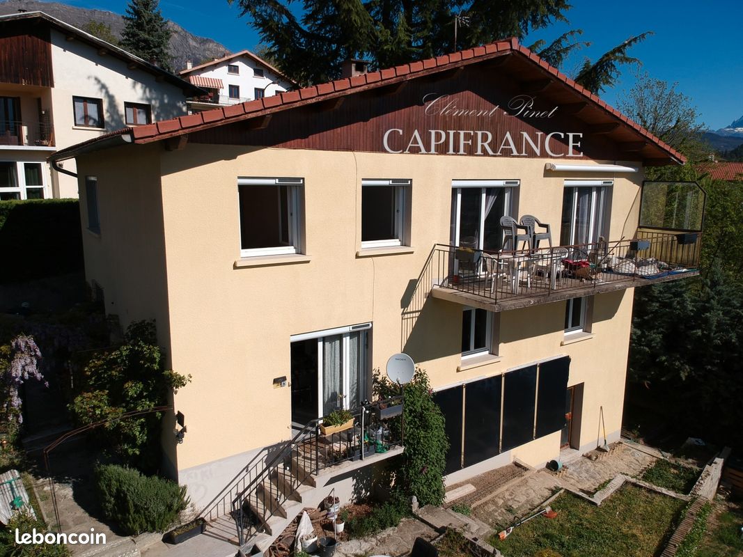 Maison 6 pièces 156 m² · à Gap · 156 m² · 350 000 €