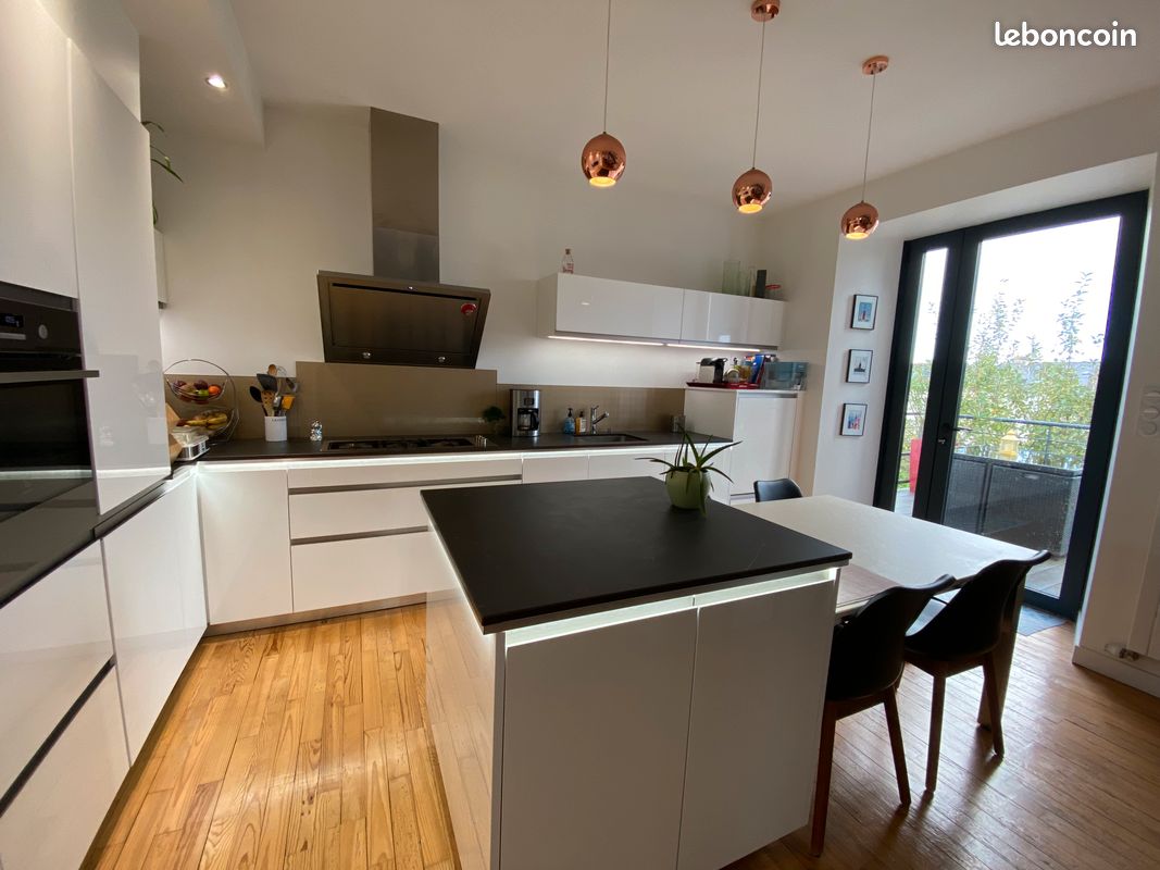 Maison a louer landerneau - 8 pièce(s) - 175 m2 - Surfyn