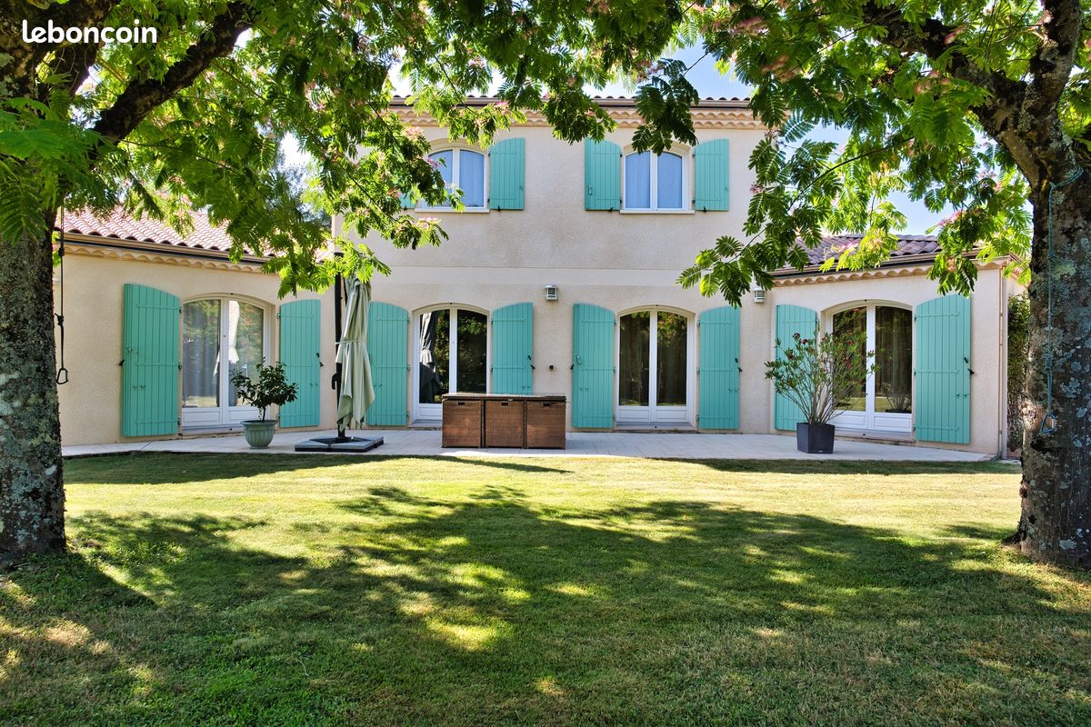 Maison 7 pièces 183 m² · à Pessac · 183 m² · 699 000 €