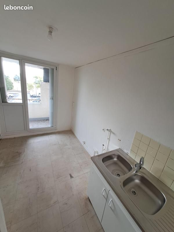 Appartement 3 pièces 62 m² · à Reims · 62 m² · 496 €/mois