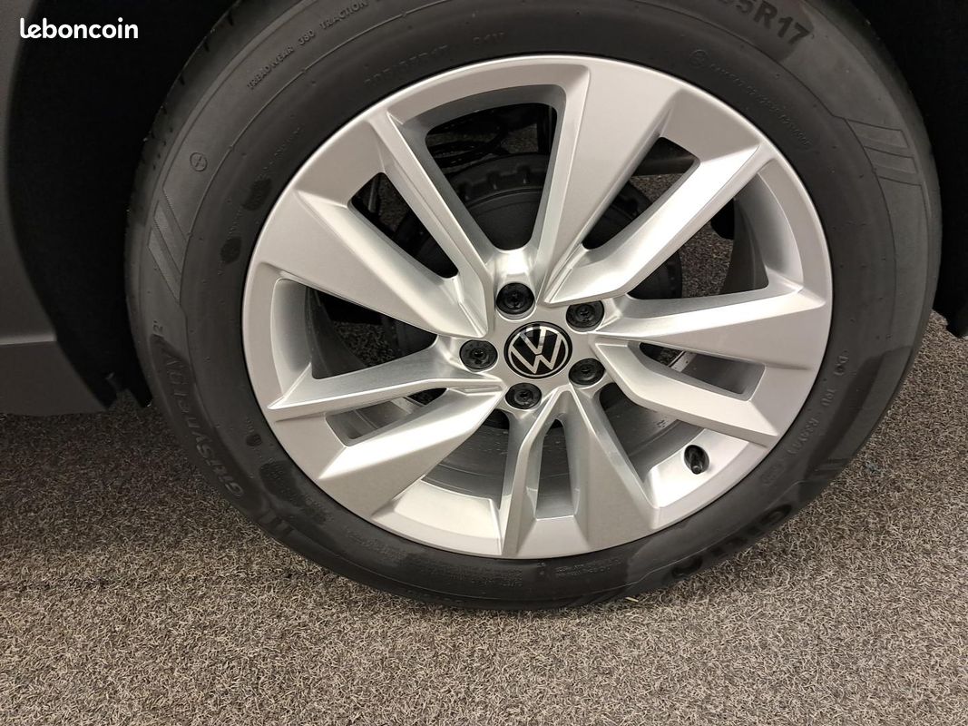 VOLKSWAGEN Taigo 1.0 TSI 95 BVM5 VW Edition (image 10)