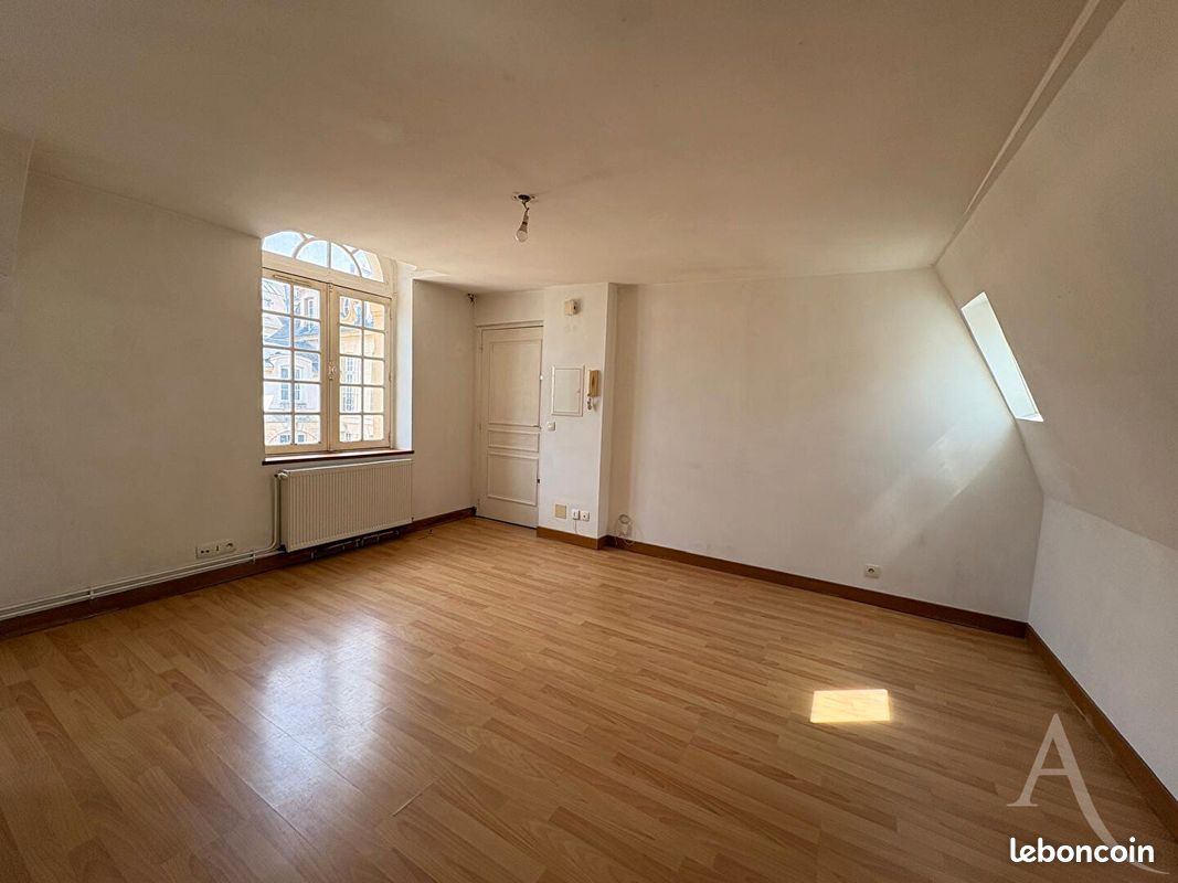 Appartement 3 pièces 55 m² · à Mantes-la-Jolie · 55 m² · 750 €