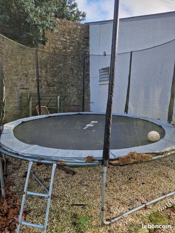 Trampoline 3.70 (image 1)