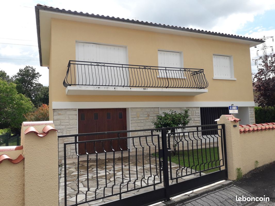Maison 5 pièces 120 m² · à Saint-Yrieix-sur-Charente · 120 m² · 1 165 €/mois
