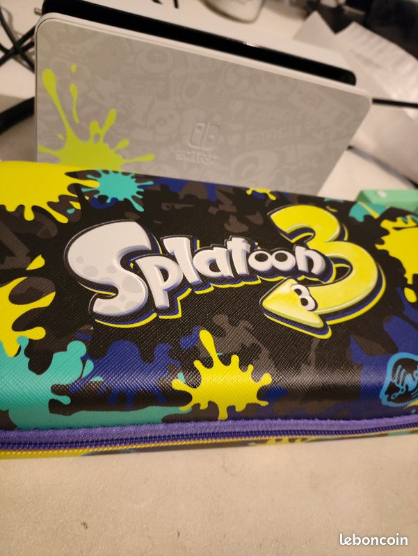 Nintendo Switch OLED Édition Splatoon 3 + Bundle Complet - 300 (image 1)