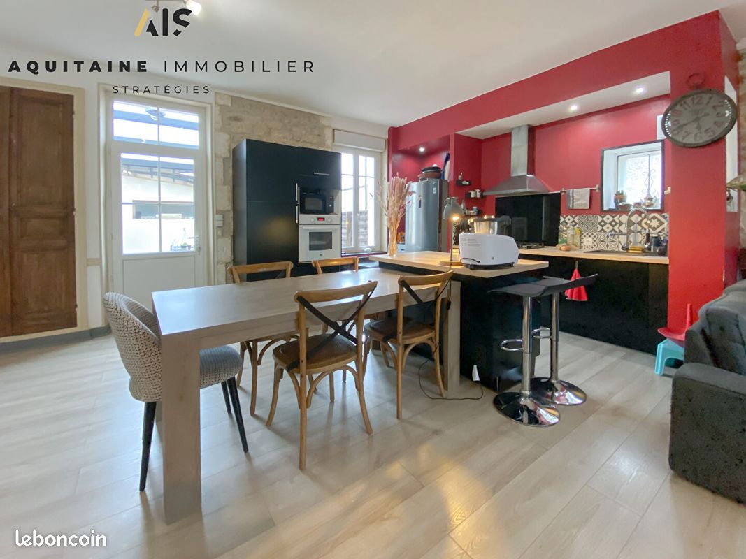 Maison 4 pièces 117 m² - Gond-Pontouvre 16160 (image principale 4)